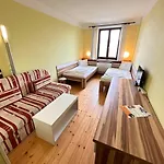 N - Klid, Atmosfera A Zazitek 3* Znojmo