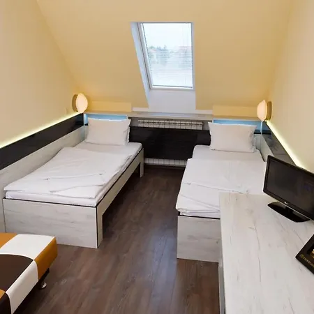 Hotel N