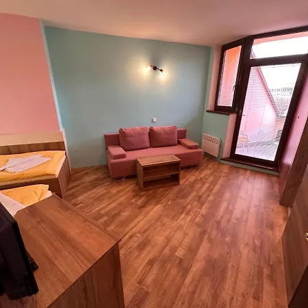 N - Klid, Atmosfera A Zazitek Hotel 3*