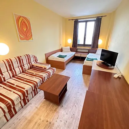 N - Klid, Atmosfera A Zazitek Hotel 3*