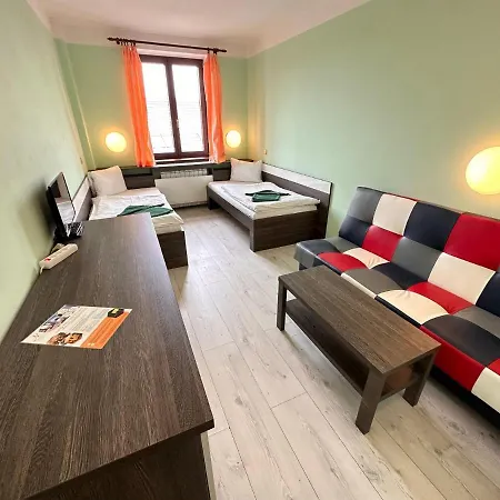 N Отель Зноймо