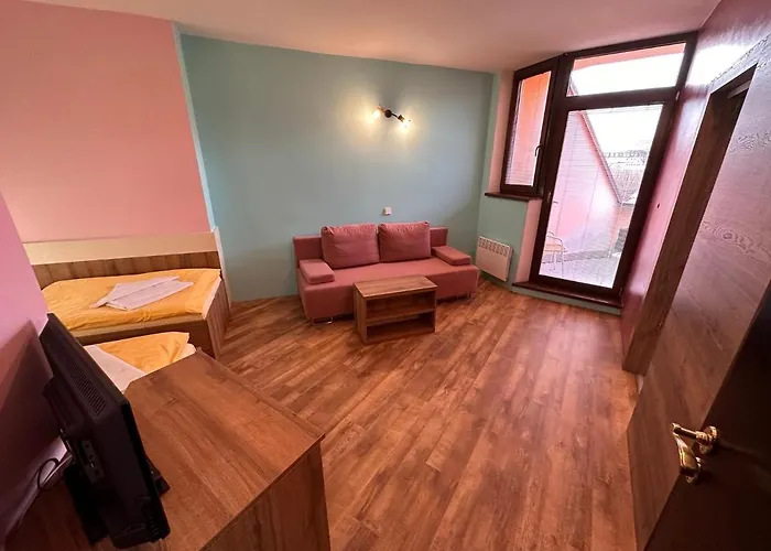 N Hotel 3*
